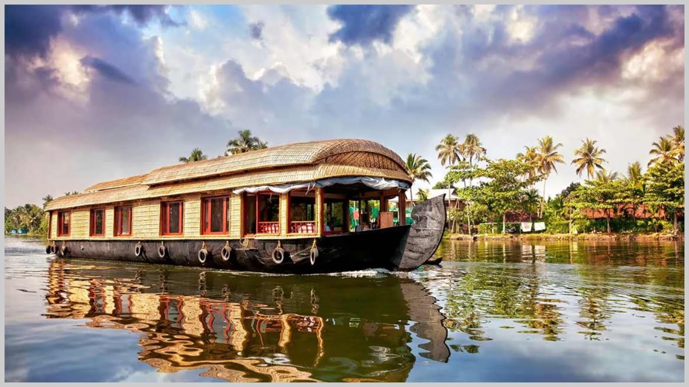 Tripatales Alleppey - The Venice of Kerala with houseboat cruises on canals Tripatales Alleppey - The Venice of Kerala with houseboat cruises on canals