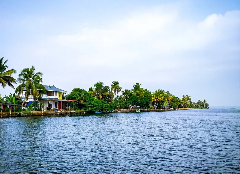The Beautiful Periyar Lake Kerala Image from Tripatales